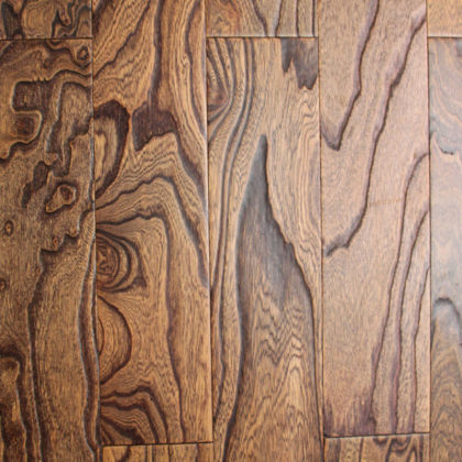 梵瓦伦实木复合地板 榆木 8005 （包安装）